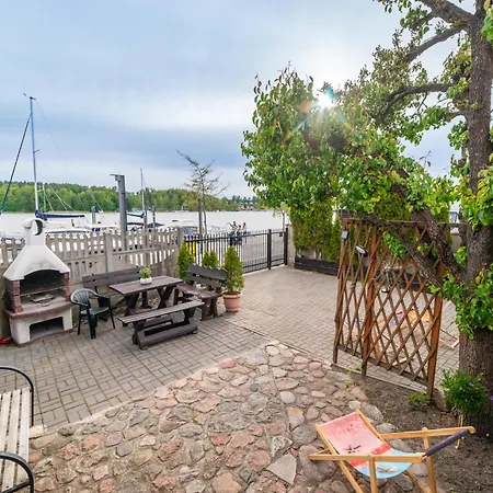 Apartment Pokoje Zeglarza Przy Promenadzie, Mikolajki